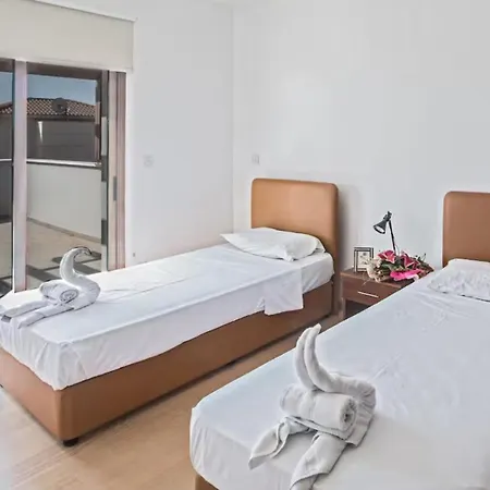 In Villa Ayia Napa